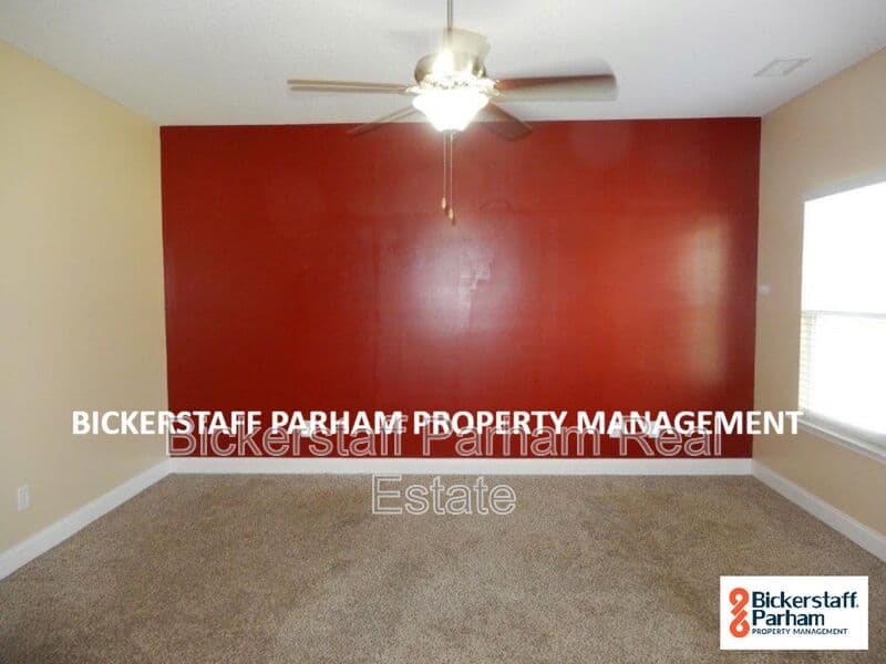 Fort Mitchell House: 22 Eagle Nest Drive