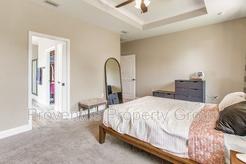 Mary Esther House: 215 Green Dr