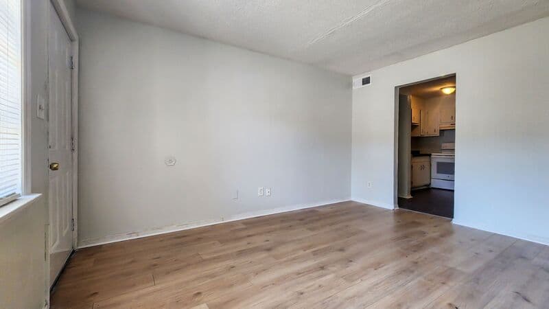 Birmingham Apartment: 928 53rd Street North