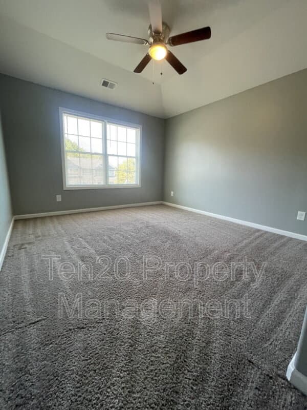Columbus House: 4955 Brightstar Lane
