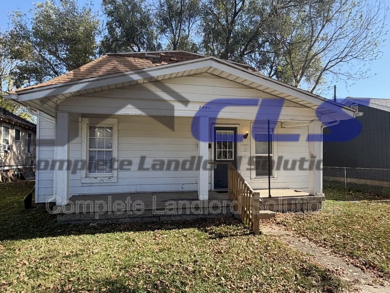 Terre Haute House: 2441 North 14th Street