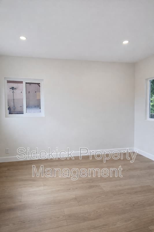 Los Angeles House: 5009 Wadena St