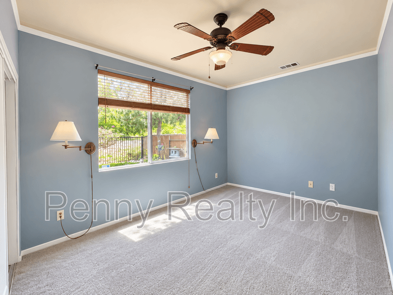 San Diego House: 4907 Wheelhouse Dr.