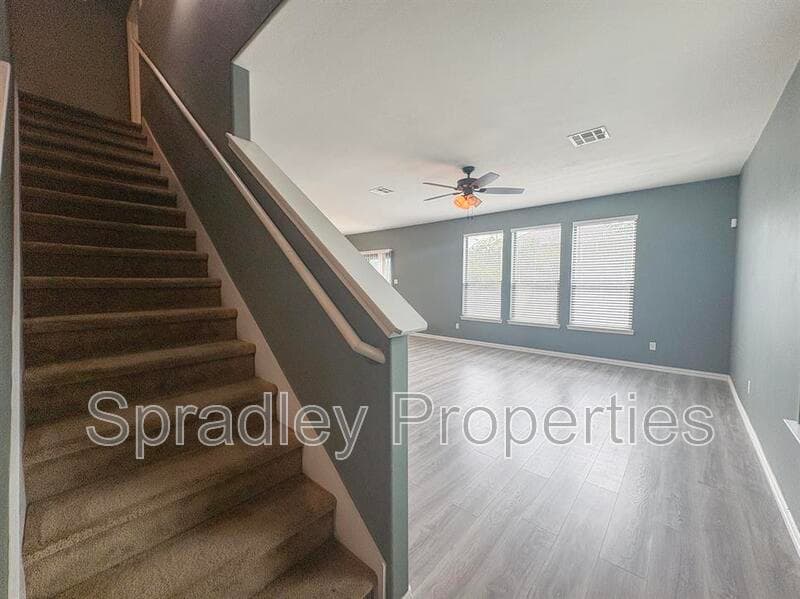 Temple House: 1047 Tumbleweed Trl