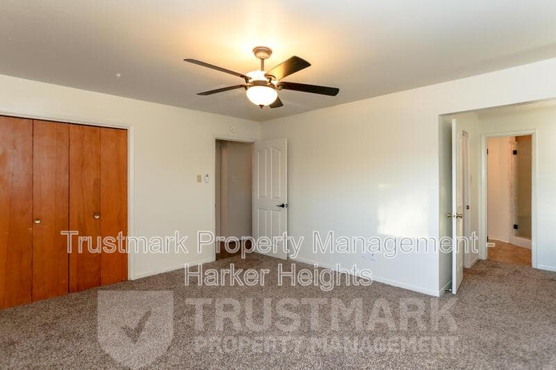 Harker Heights House: 101 Highland Oaks Drive