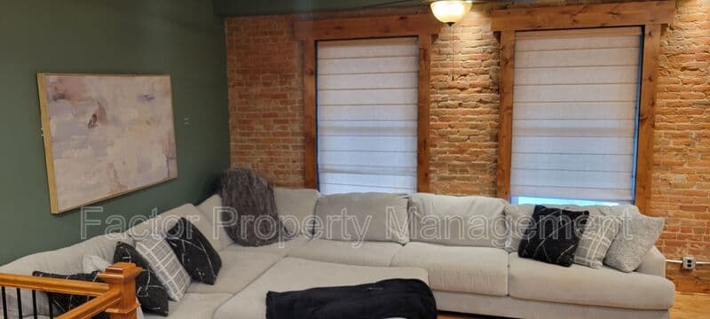 North Mankato Condo: 237 1/2 Belgrade Ave