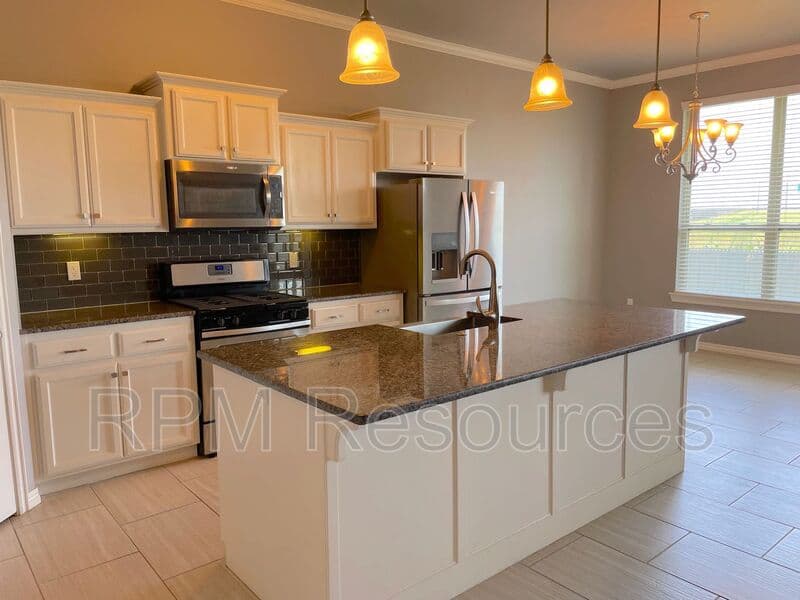 Oklahoma City House: 9016 SW 48th Terrace
