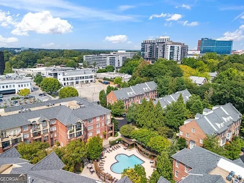 Atlanta Condo: 1735 Peachtree Street NE #428