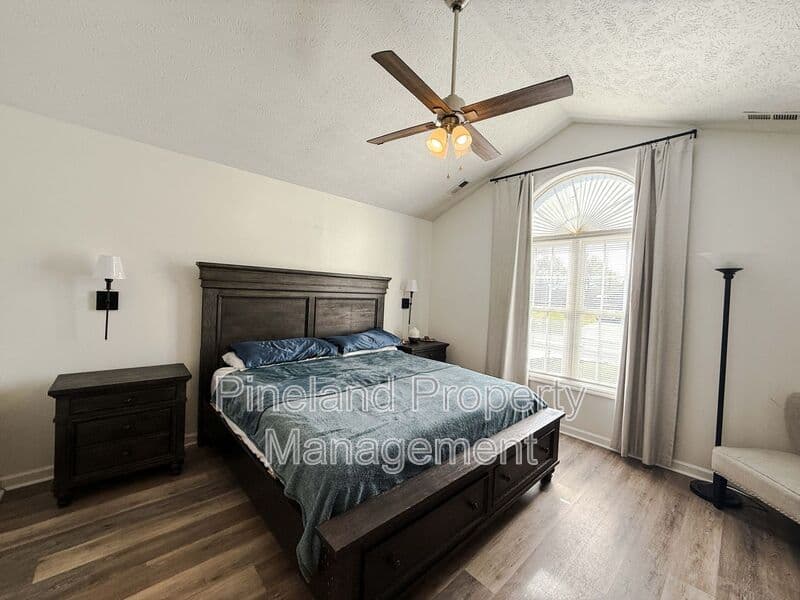 Raeford House: 301 Buckeye Drive