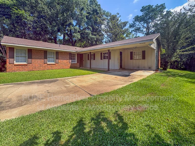 Montgomery House: 1701 Longmeadow Dr