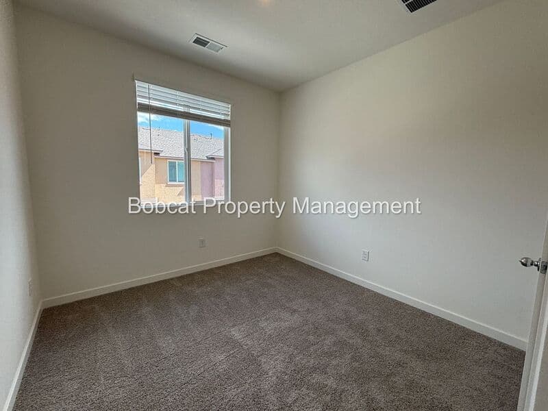 Carson City Townhome: 839 Centerville St