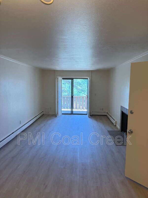 Niwot Condo: 8060 Niwot Rd