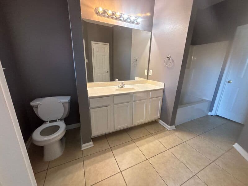 Cordova House: 1481 Estacada Way