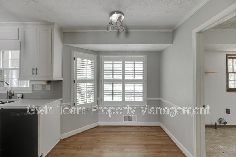 Lawrenceville House: 766 Chesterfield Dr