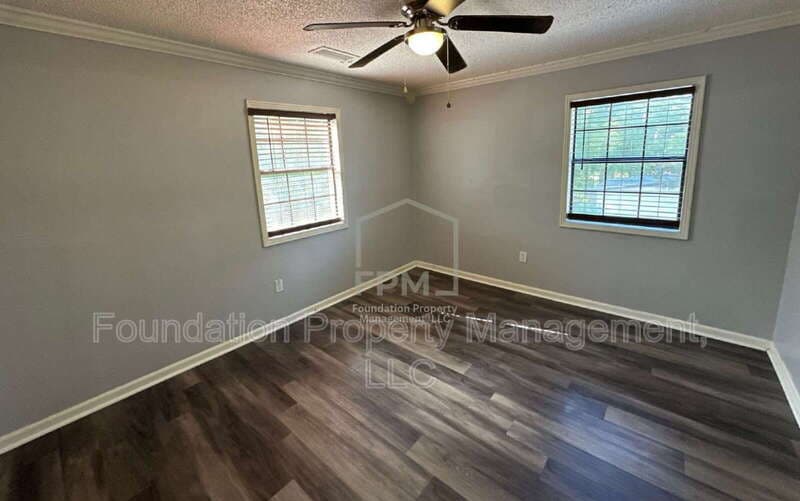 Hernando House: 2701 College Street
