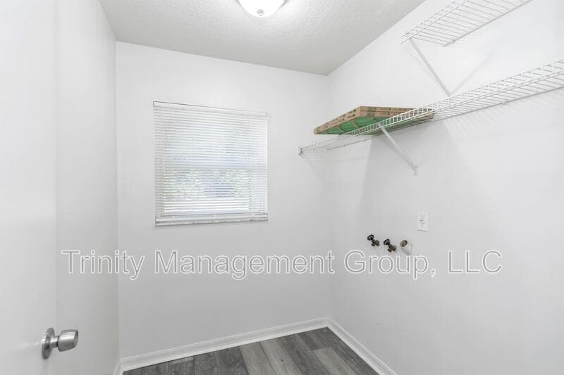 Ocala House: 2405 Southeast 46th Court