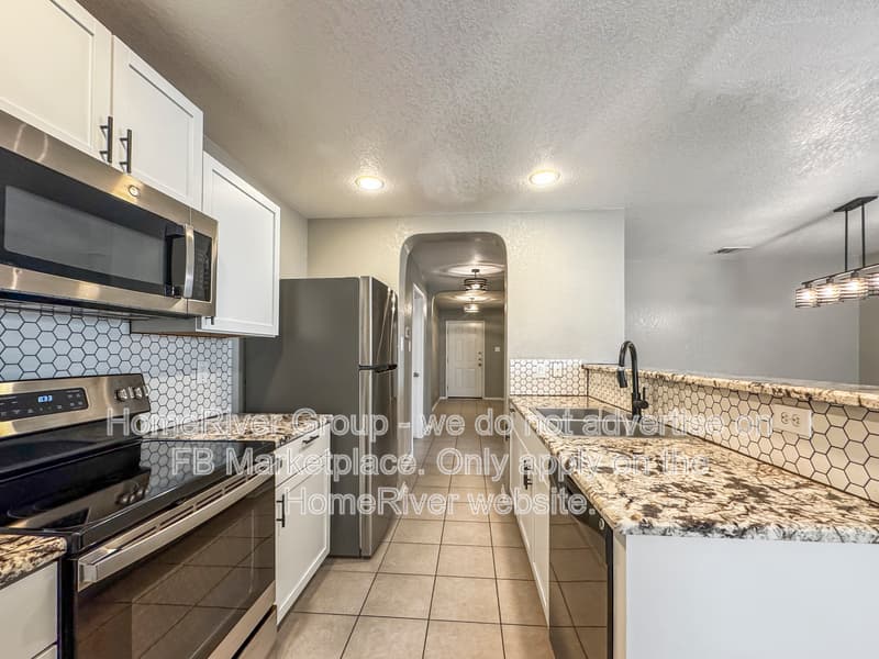 San Antonio House: 11314 Estufa Cyn