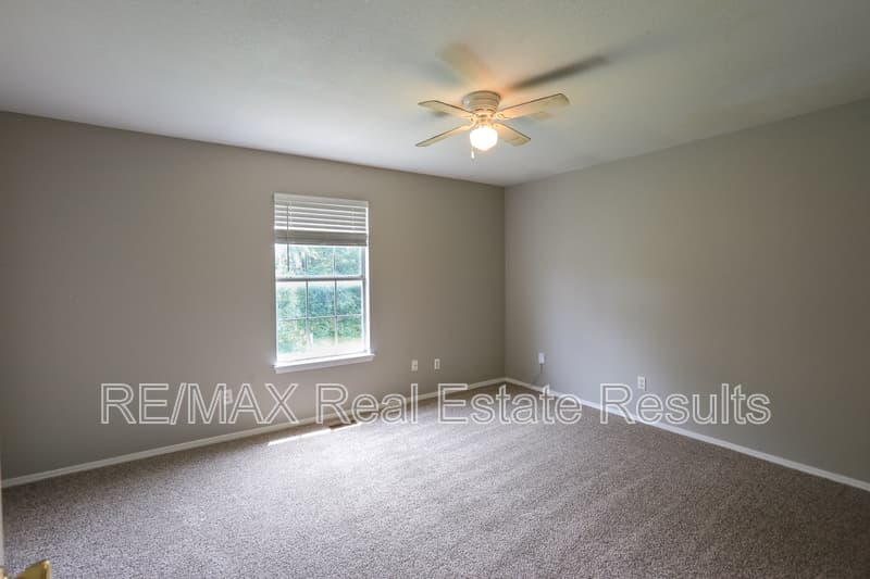 Rogers Condo: 2407 S 16th St