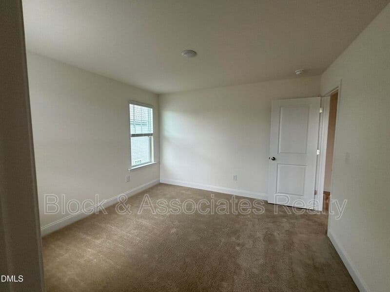 Raleigh House: 5128 Ranger Grove Way