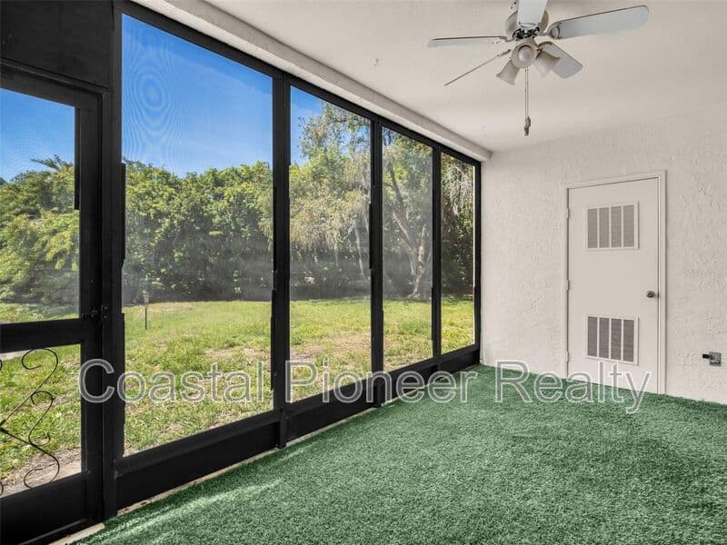 Palm Harbor House: 1801 E Lake Rd