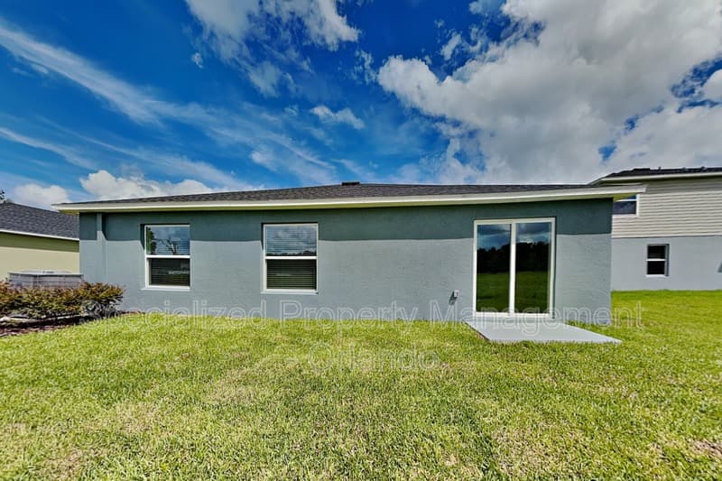 Ocala House: 4838 NW 16th Ln