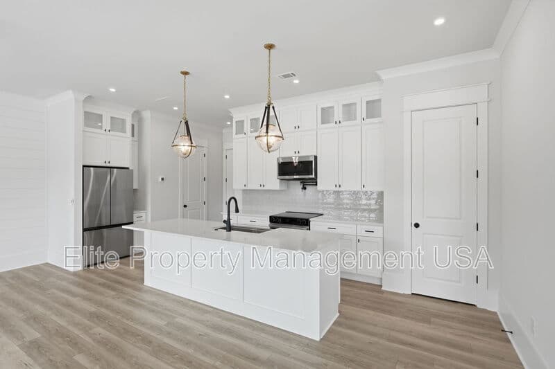 Braselton Townhome: 331 Orchid Street