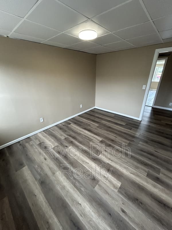 Springfield Condo: 525 East Pine Street - 2