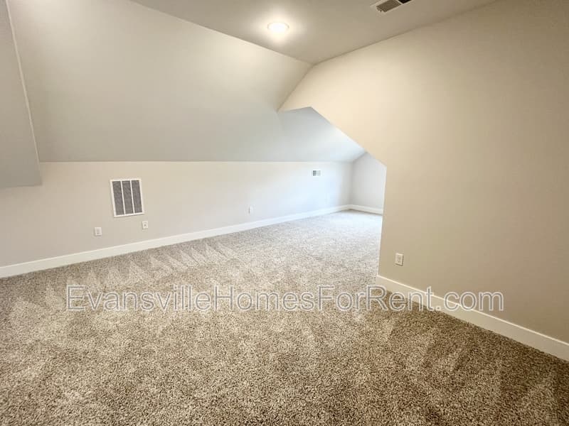 Evansville House: 4300 Chaska Drive