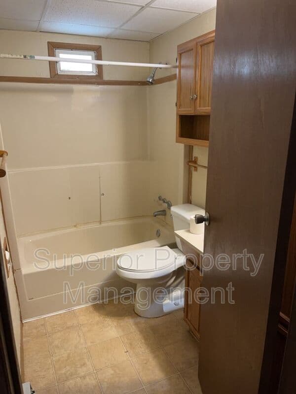 Edgemont House: 701 5th Street