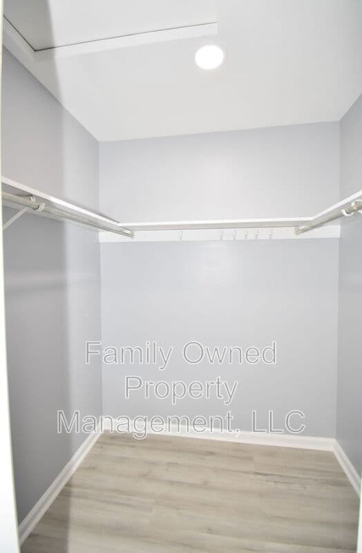 Summerville House: 113 Susan Drive