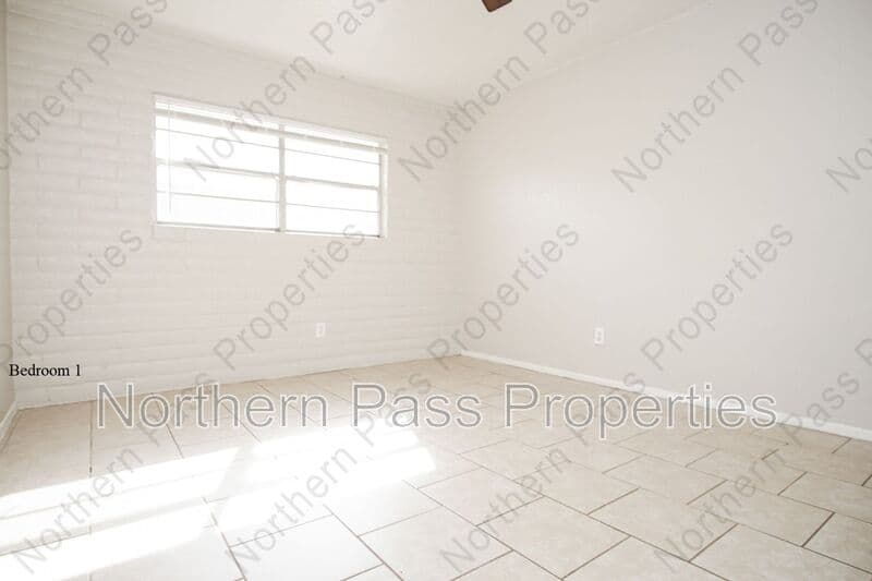 El Paso Condo: 11212 Wharf Cove B
