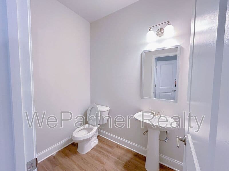 Decatur Townhome: 2586 Mills Commons Dr
