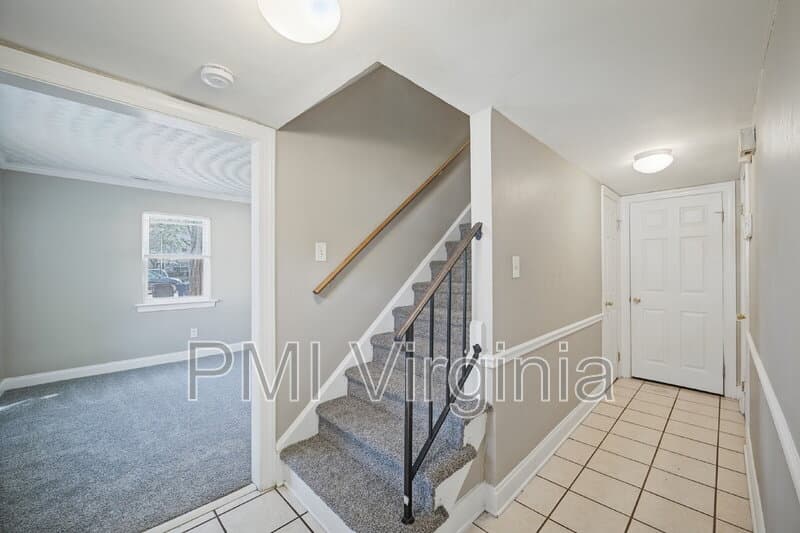 Virginia Beach Townhome: 835 N Buckingham Ct