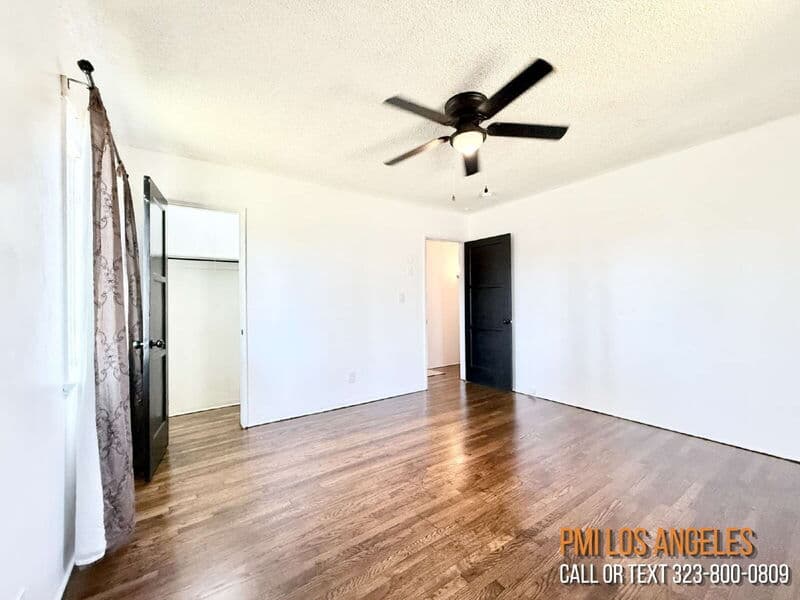 Los Angeles House: 928 East 102nd Street