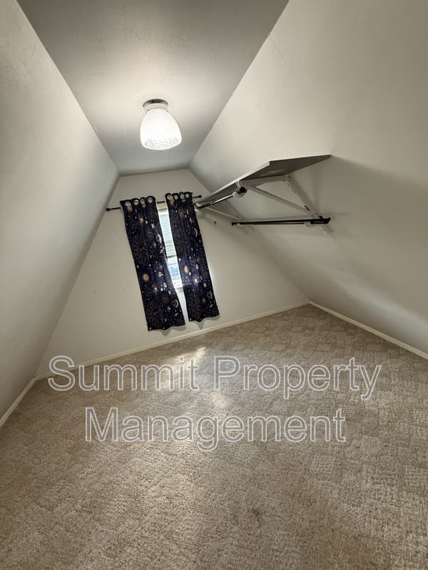 Sioux Falls Condo: 604 W 9th St