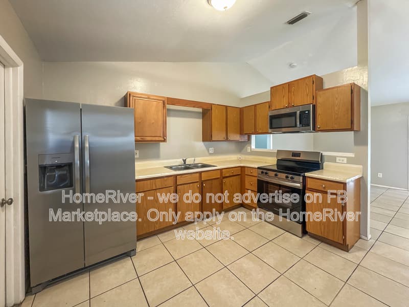 Cape Coral House: 1720 SW 3rd Pl