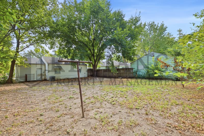 Wichita House: 1115 South Waverly Street