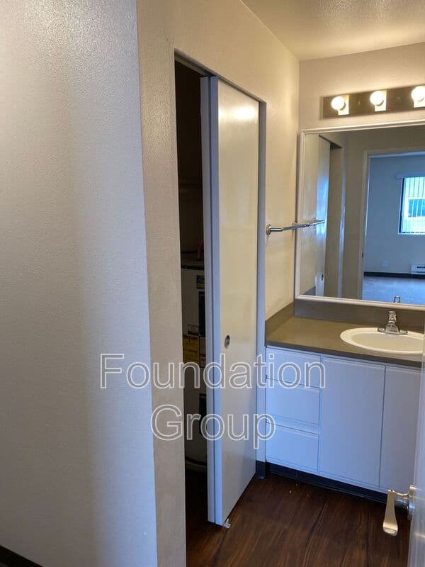 Seattle House: 321 10th Ave
