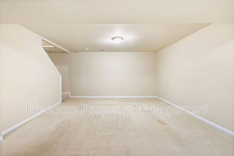 Woodbridge House: 5256 Sudberry Ln