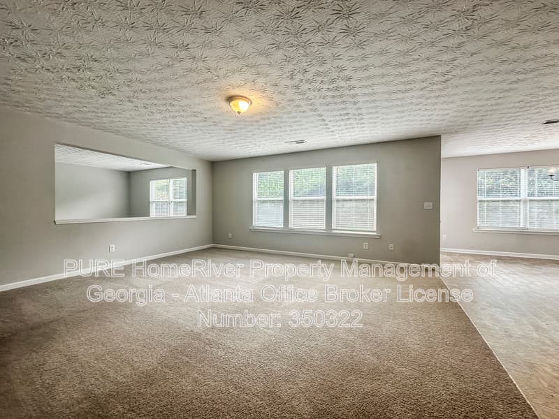 Atlanta House: 2613 Waterdale Rd SW