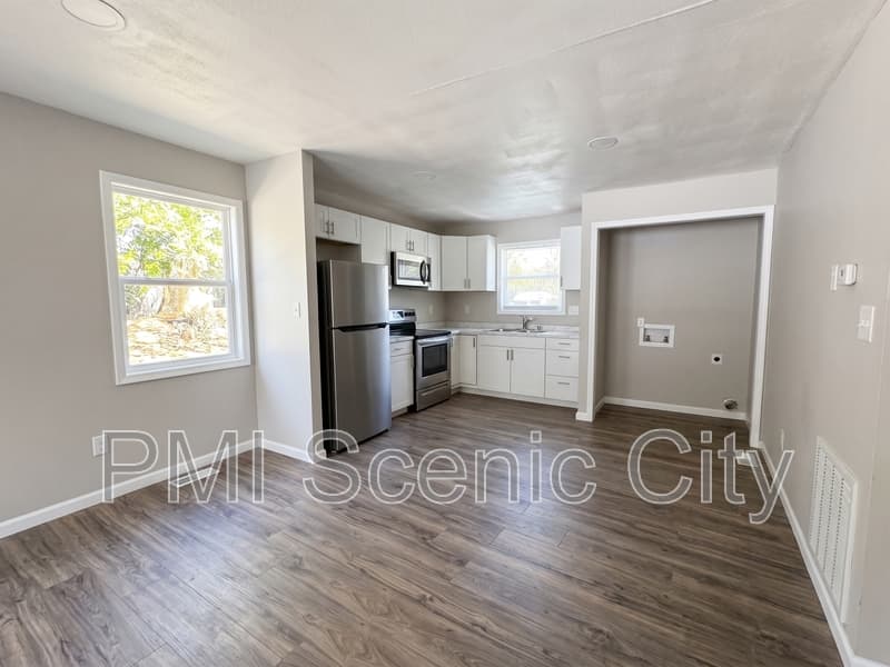 Cleveland Condo: 479 Old Federal Rd SE