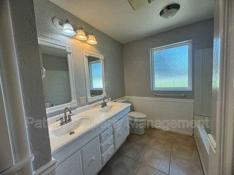 Amarillo House: 5112 Arden Road