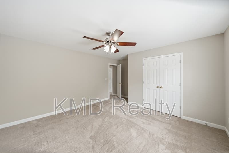Charlotte House: 13818 Ballantyne Meadows Drive