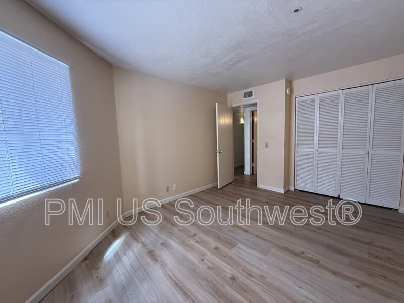 Bullhead City Condo: 1611 Highway 95