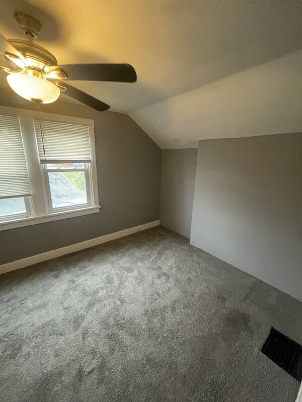 Pittsburgh House: 7808 Lloyd Avenue
