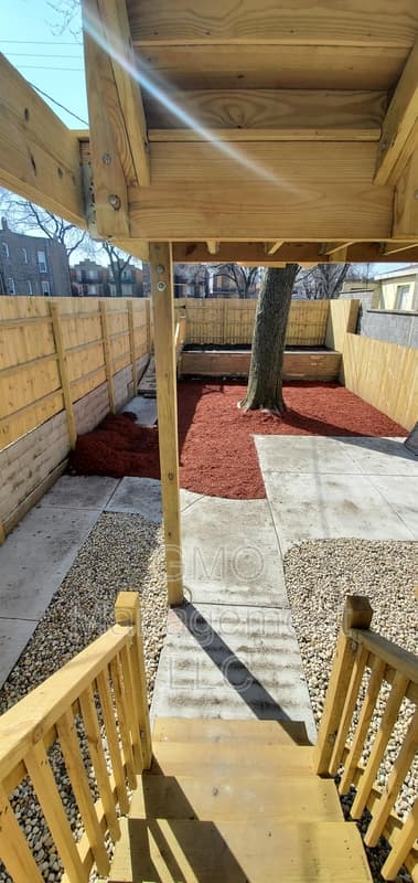 Chicago Condo: 2735 West Flournoy Street