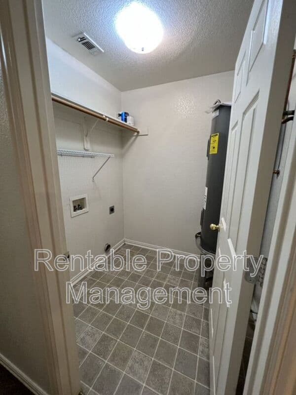Bridgeport Condo: 1104 Turkey Creek Ct