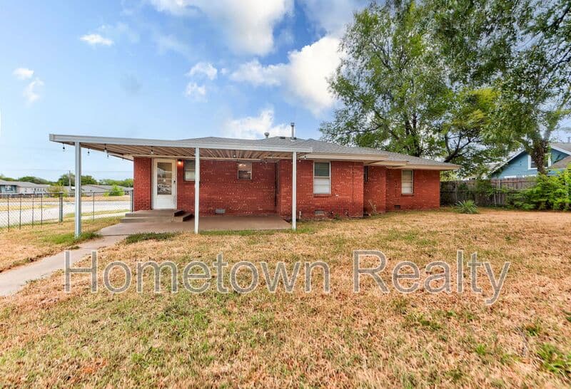 Oklahoma City House: 7201 S Walker Ave