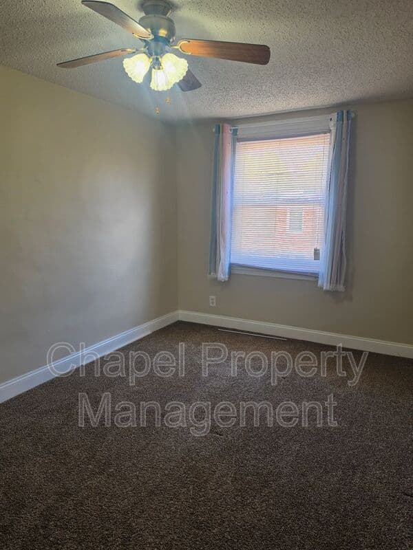 Philadelphia House: 7943 Temple Road