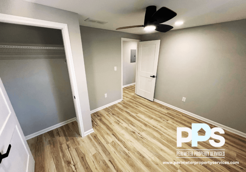 Atlanta House: 605 Paines Ave NW